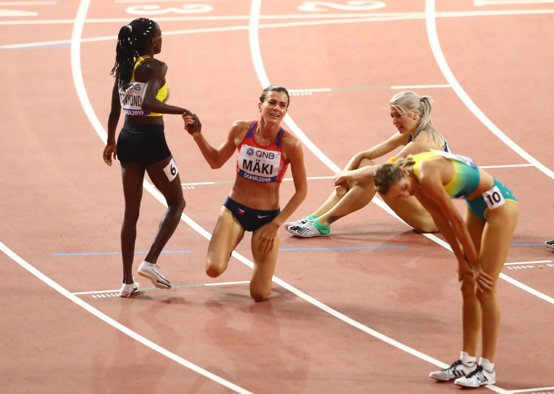 Kristina Mäki po rozběhu na 1500 m na MS 2019