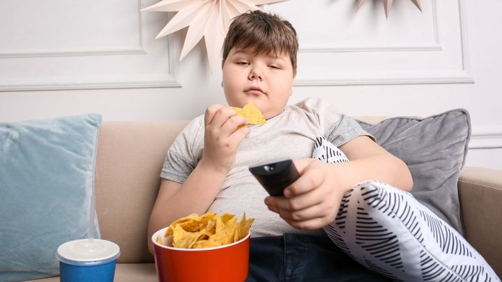 Za tři měsíce o deset kilo víc. Děti se nehýbou, lékaři se bojí krize dětské obezity