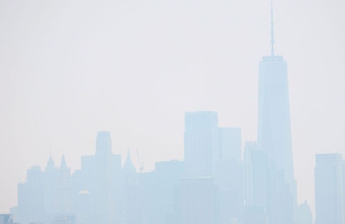 Znečištěný vzduch v New Yorku kvůli lesním požárům v Kanadě.