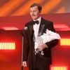 Jiří Schmitzer s Českým lvem za hlavní mužský herecký výkon