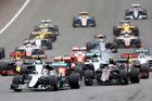 Formule 1 živě: Po havárii oslavence Vettela v Rakousku triumfoval Mercedes