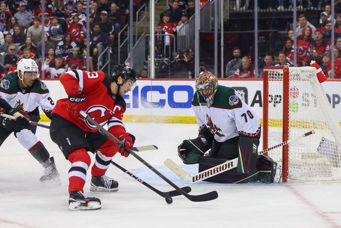 Nico Hischier, Karel Vejmelka