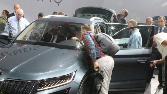 Hvězdou stánku Škody Auto v Paříži je nový Kodiaq - velké SUV a první sedmimístné auto v nabídce značky.