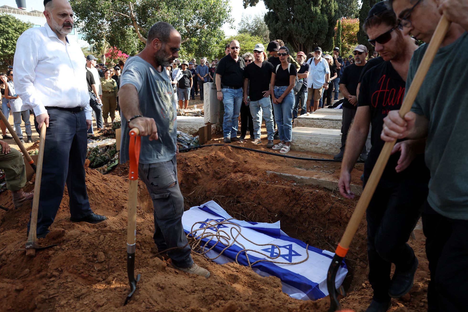 Pohřeb Silvie Mirenské, zastřelené Hamásem v kibucu poblíž Pásma Gazy 7.října.