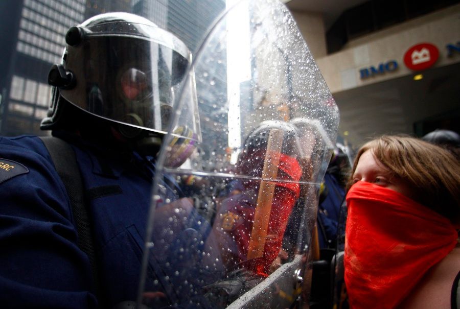 Summit G20 v Torontu provázejí násilnosti
