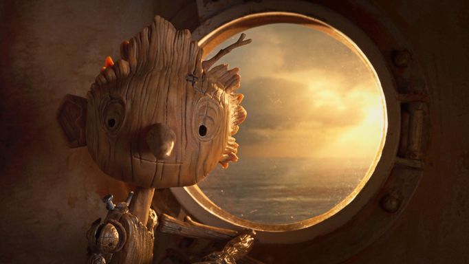 Pinocchia namluvil Gregory Mann, hraběte Volpa pak Christoph Waltz.