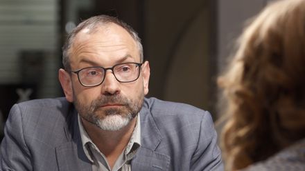 Vevera: Vojáci si na ženách vybíjí svoji frustraci. Rada, aby měly taser, je nesmysl