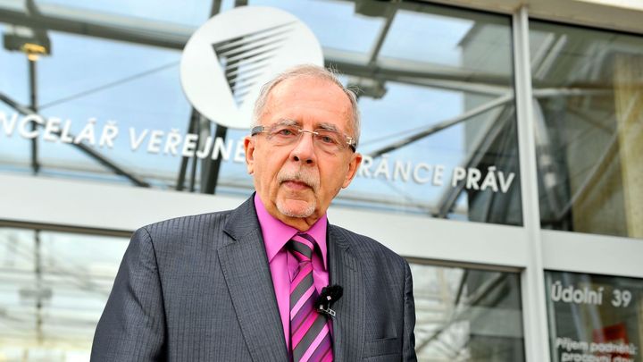 Křeček zpochybní lidská práva, bojí se exministryně. Zaměstnanci zvažují výpovědi