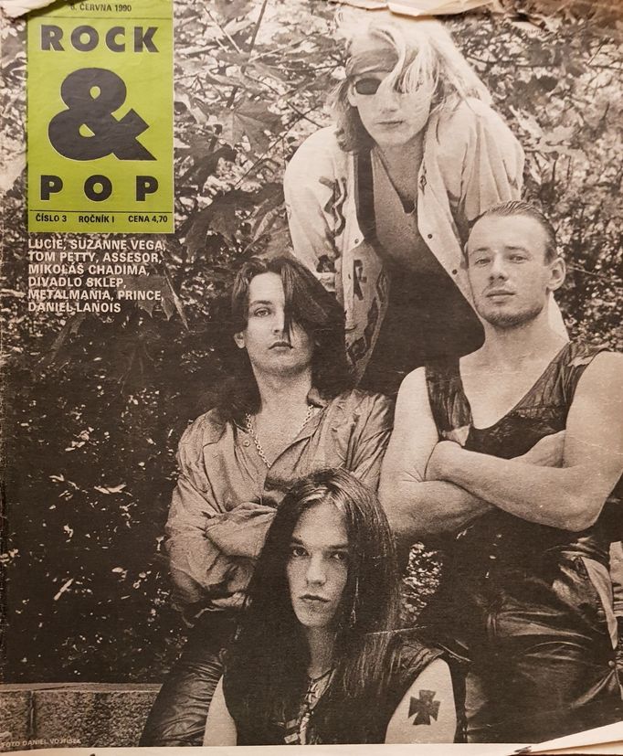 Obálka časopisu Rock&Pop, červen 1990.
