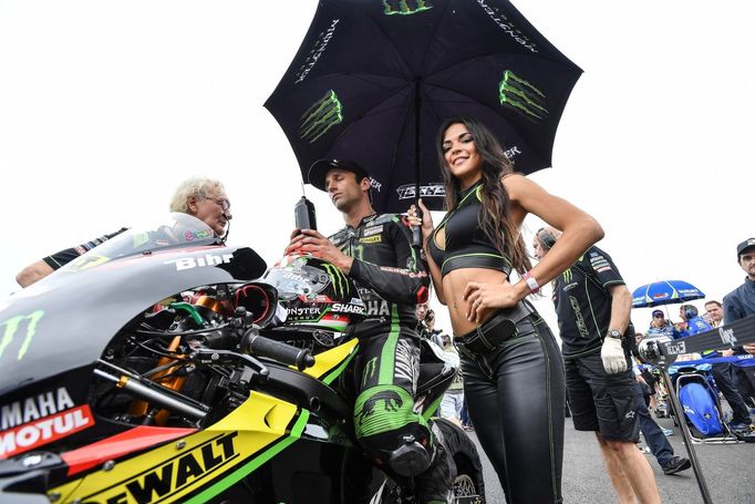 Grid Girls 2018: Johann Zarco