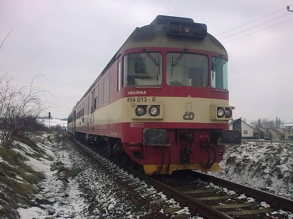 Nehoda na přejezdu v Okříškách