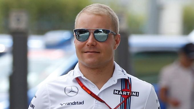 Valtteri Bottas je podle BBC na prvním místě seznamu jezdců, kteří by mohli u Mercedesu nahradit Nica Rosberga.