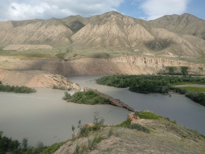 Kyrgyzstán, Naryn, Liglass