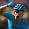 Magnus Cort Nielsen slaví vítězství ve 15. etapě Tour de France 2018