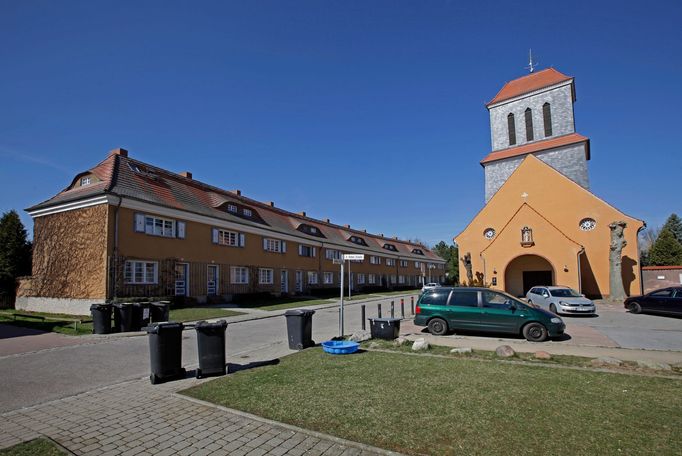 Někdejší dělnická kolonie v blízkosti chemičky. Největšího německého výrobce umělých hnojiv koupil Babiš před 15 lety.