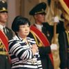 Roza Otunbajevová skládá prezidentský slib