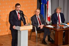 Politolog: ČSSD chybí lídr typu Zemana či Paroubka. Konec Hamáčka by teď ale nepomohl