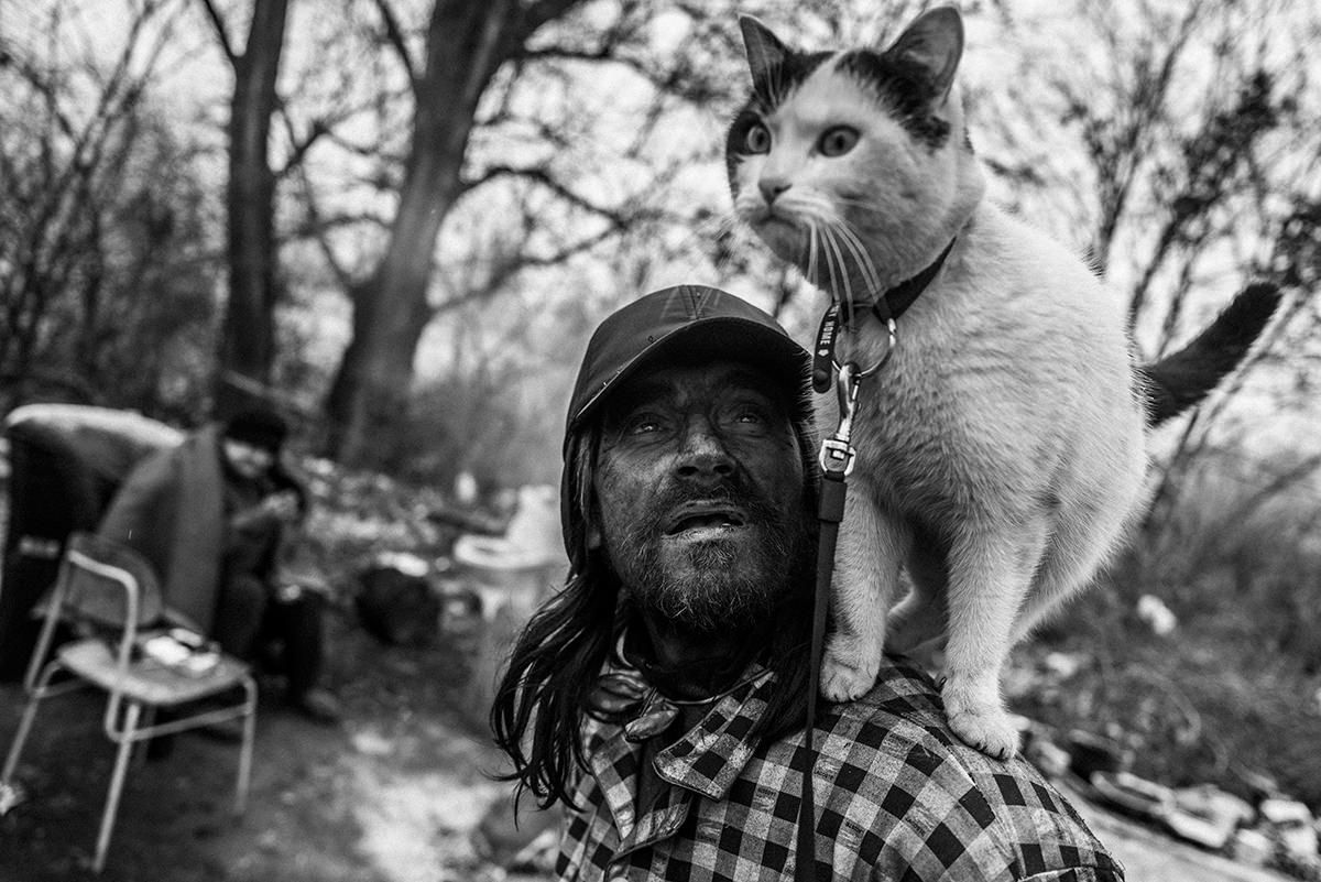 Kevin Ton: Paralell. Fotografie z výstavy fotografií v Boskovicích která