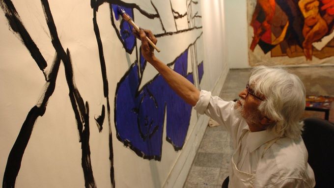 Více než čtyři metry dlouhé dílo Cesta vesnicí indického modernisty Makbúla Fidy Husajna z roku 1954 se prodalo v newyorském aukčním domě Christie's koncem března.