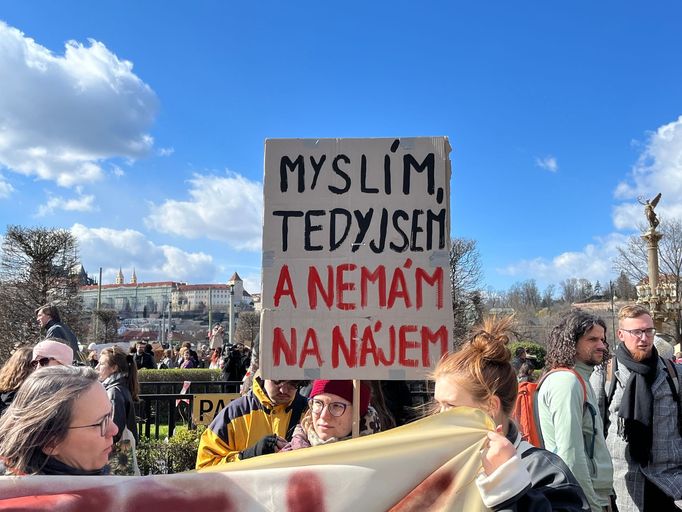 Vysokoškolští pedagogové protestovali proti nízkým mzdám.