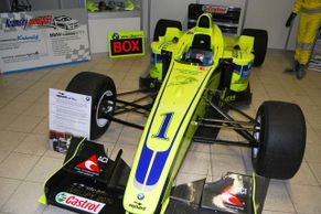 Výstava závodních strojů v Lysé nad Labem