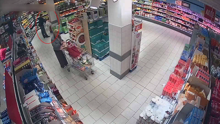 Na Praze 3 řádí "pistáciový fantom", ze dvou obchodů si odnesl už 30 kilo ořechů