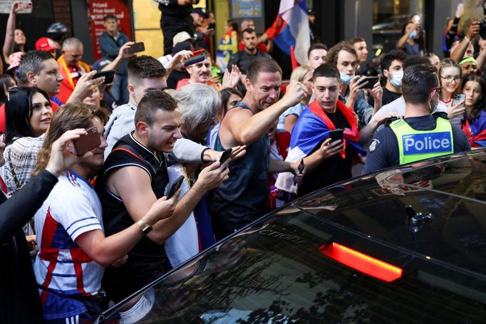 Protesty fanoušků Novaka Djokoviče v Melbourne