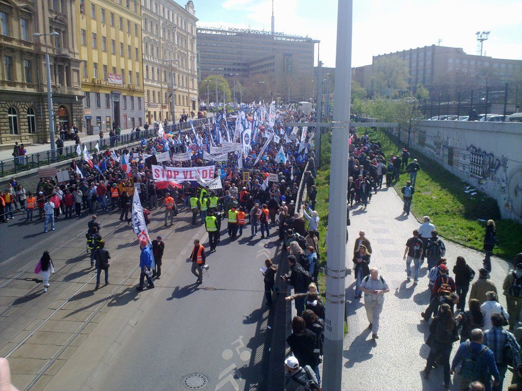 Demonstrace proti vládě