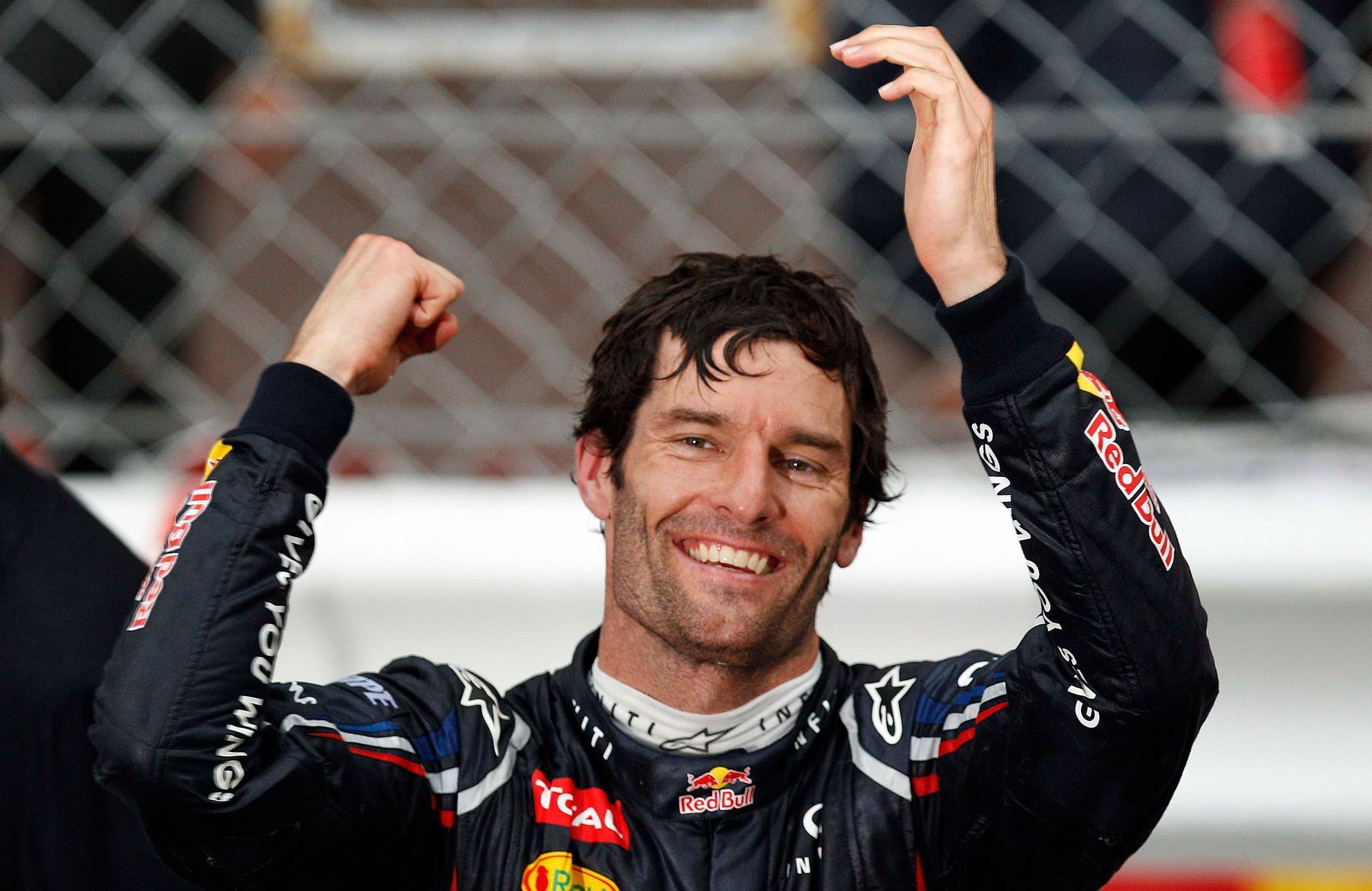 Mark Webber slaví vítězství při Velké ceně Monaka