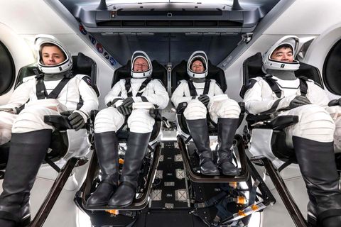 SpaceX, ISS, Dragon, Roskosmos, NASA