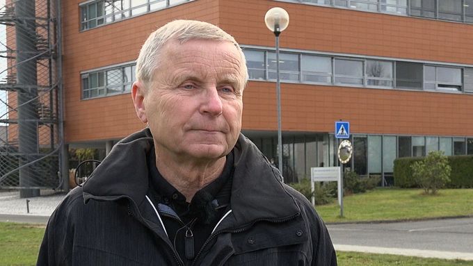 Život v pandemii - imunolog Václav Hořejší o současném vývoji situace v nemocnicích