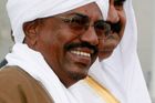 Nepolapitelný Bašír přijel do Kataru burcovat Araby