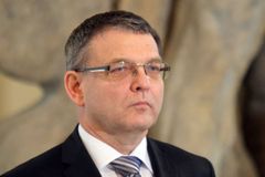 Zaorálek nesouhlasí s Hradem a hájí práci kyjevské ambasády