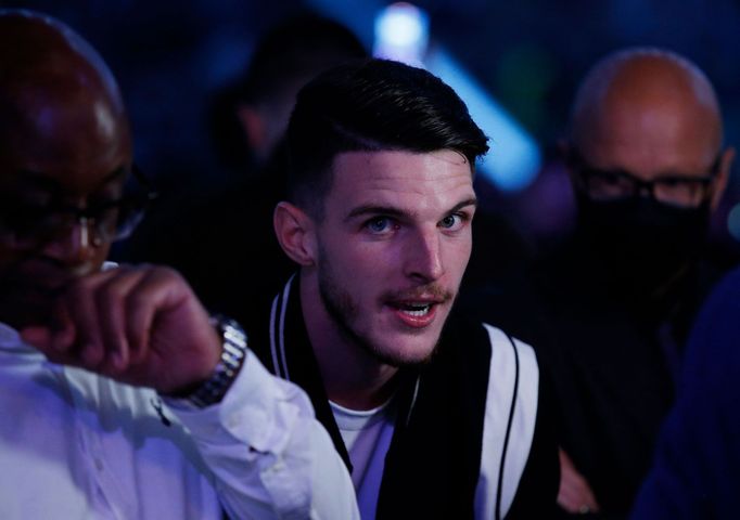 Fotbalista Declan Rice na zápase Oleksandra Usyka s Anthonym Joshuou