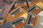Češi loni přes Visa karty utratili více než 500 miliard