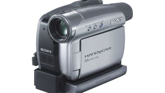 Sony propouští a snižuje investice. Dopadla na ni recese.