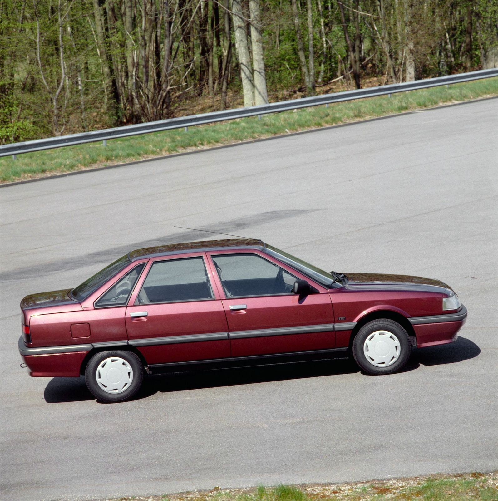 Renault 21