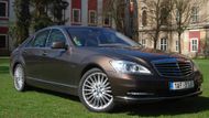 7. Mercedes-Benz S 350 CDI. Ukradeno 10,6 auta z 1000 pojištěných. Průměrné plnění v přepočtu 1 455 000 Kč.