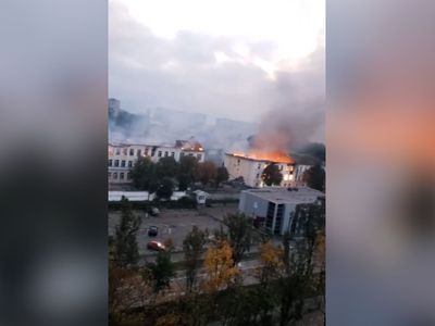 Rusové nečekaně zaútočili u Kyjeva. Sebevražedné drony uletěly stovky kilometrů