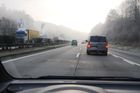 Jiný typ oprav spočívá ve zbroušení příčných nerovností