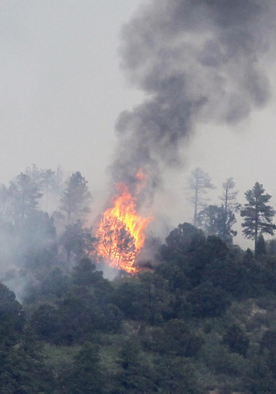 Obrazem: Colorado stále sužují mohutné požáry