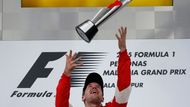 I když to nebyl triumf ve stylu strat – cíl, Vettel kontroloval prakticky celý závod a především díky skvělé strategii zastávek v boxech slavil své první vítězství od závěrečného podniku sezony 2013 v Sao Paulu.