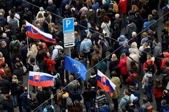 Demonstrace na Slovensku proti stávající politické situaci v zemi - 5. 4. 2018