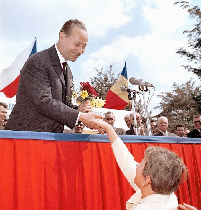 Éra normalizace a úpadku společenského postavení (po srpnu 1968). Fotografie ze života Alexandra Dubčeka