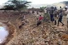 V Etiopii přišlo o život při záplavách nejméně padesát lidí