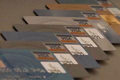 Podvody s platební kartou? Jen šest centů ze stovky eur