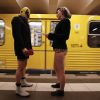 No Pants Subway Ride neboli jízda metrem bez kalhot