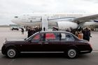 Britský král Karel III. ve středu poprvé v roli panovníka navštívil cizí zemi: přiletěl na berlínské Letiště Willyho Brandta.