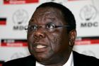 Tsvangirai zraněn při autonehodě, manželka zemřela