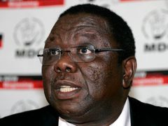 Zakladatel Hnutí za demokratickou změnu (MDC) Morgan Tsvangirai